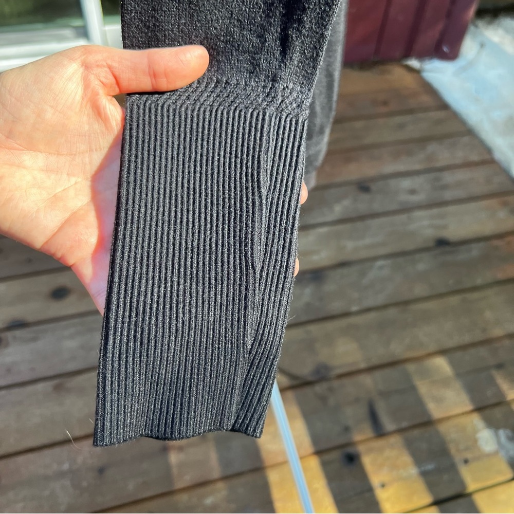 Black Lululemon Sweater - size 6 or 8 (tag removed) - fits like S/M - Picture 4 of 6